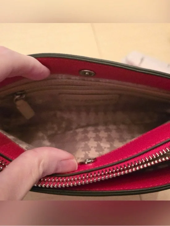 Karl Lagerfeld Paris French Rose Crossbody Clutch Bag Paris Pins Wristlet NWT - Picture 11 of 12